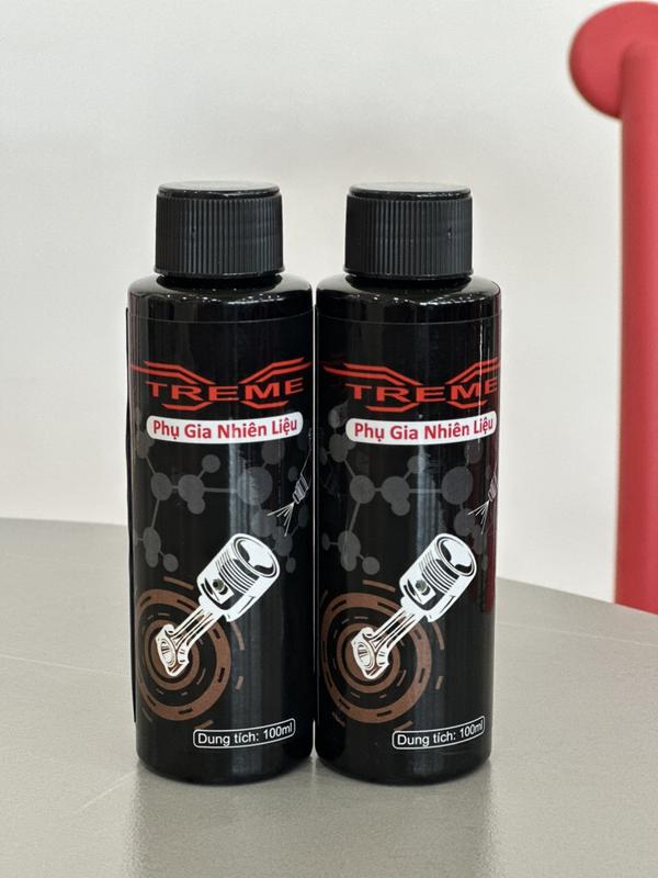  Sản phẩm: 2 chai dung dịch vệ sinh kim phun và buồng đốt xe máy Xtreme  100ml  sản xuất tại Việt Nam. 