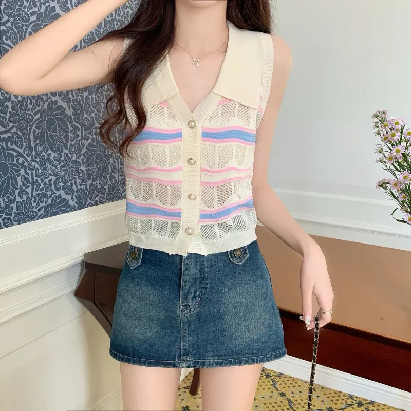 COD- Tanktop Rajut Berkerah Kancing Aktif / Tanktop Wanita Korean style Mewah dan Elegan (T311) 4