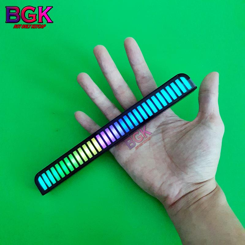 Product Introduction of LED Thanh RGB YD-002 RGB Pin Sạc Cổng Type-C Nhảy Theo Nhạc 15