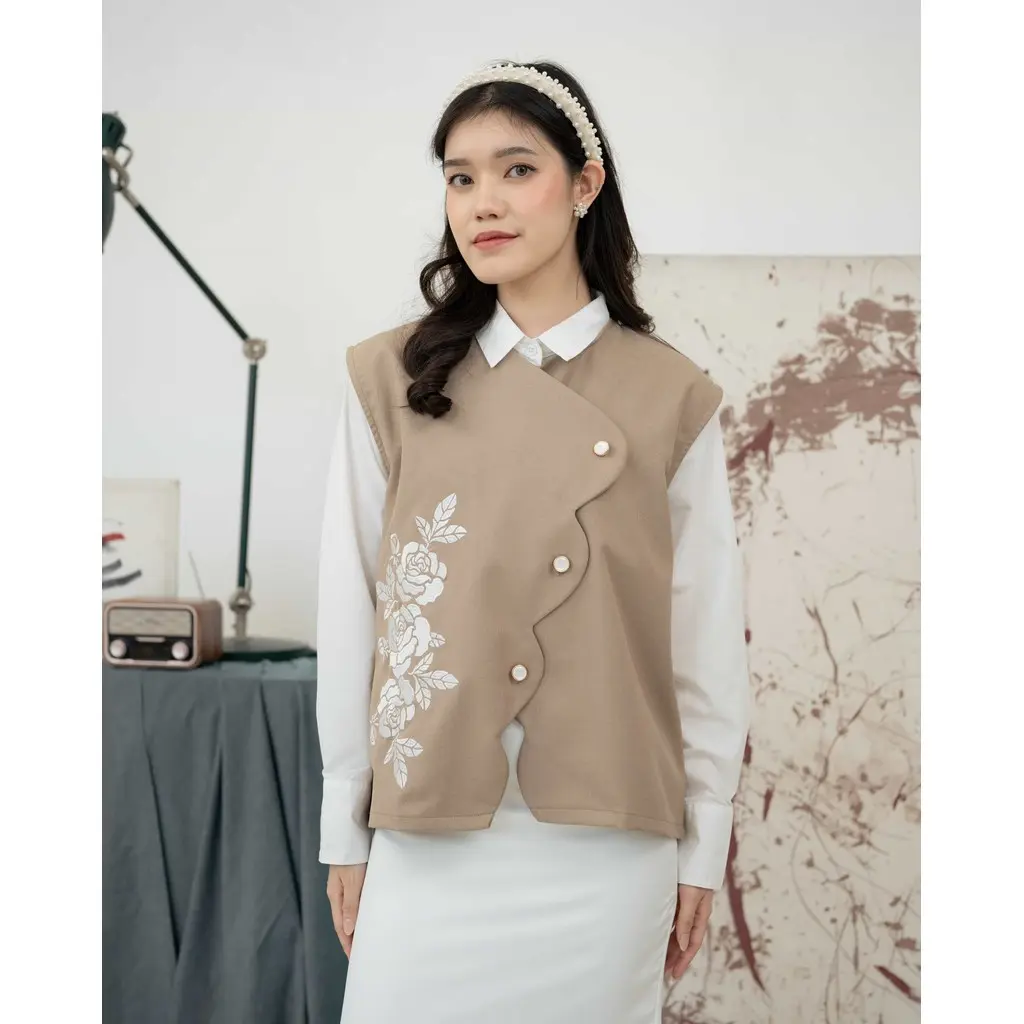 Mayoutfit Freyja Vest | Outer Rompi Wanita Bordir Bunga Atasan Luaran