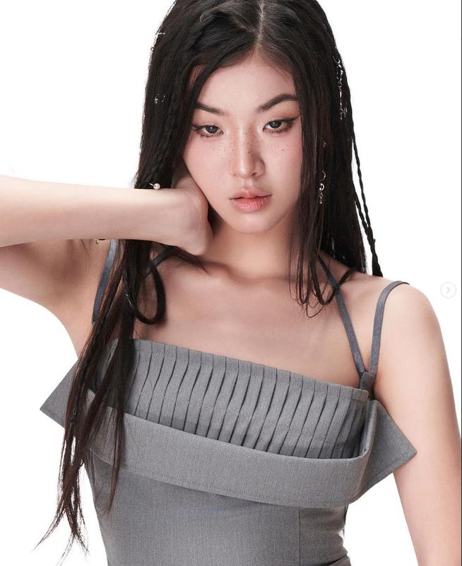 Áo xếp ly ngực Xám Bunnyhill