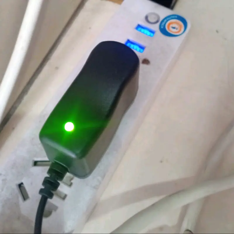 original adaptor charger 5v 500ma dc Jack colokan 5.5mm x 2.1mm 2.5mm 4.0mm x 1.7mm 3.5mm x 1.35mm 3.7v 4.2v 5 volt 18650 baterai senter SWAT LED headlamp USB hub lithium 0