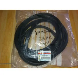 Karet Pintu Colt Diesel Ragasa/ 100PS/ 120PS Merk Mitsubishi (MB394610/MB394611)