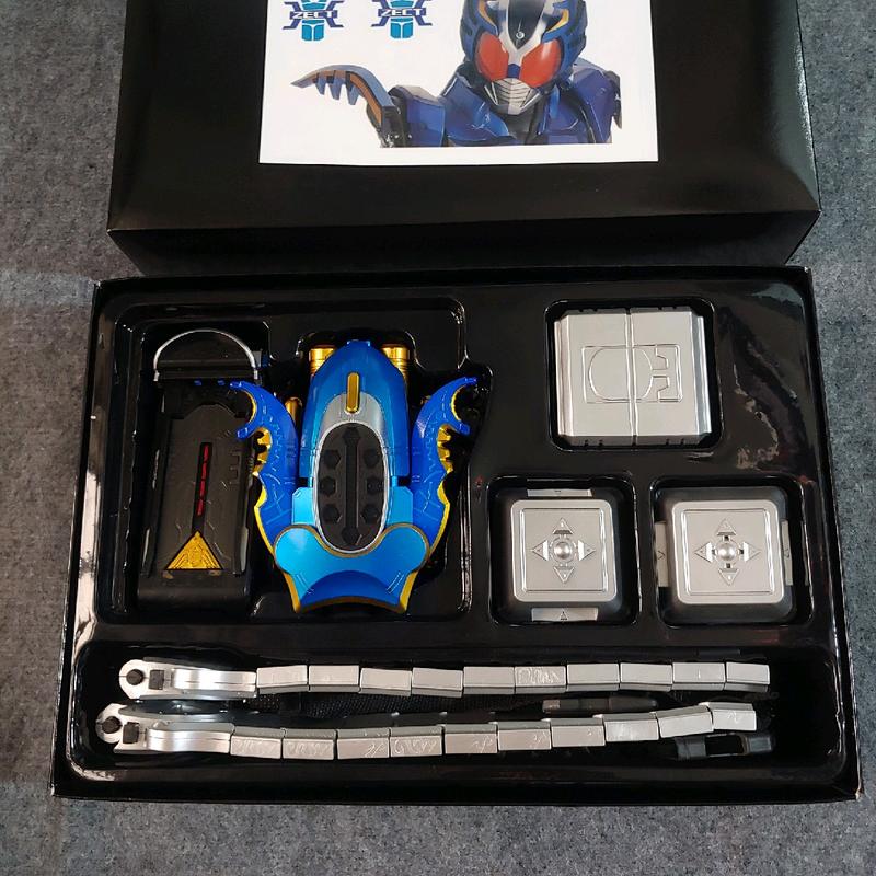 Mô hình Bootleg CSM Kamen Rider Gatack (có bgm và thoại) sừng kim loại