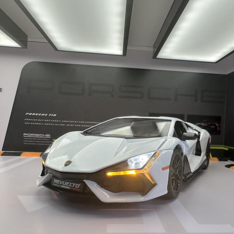 Mô hình xe Lamborghini Lamborghini Revuelto tỉ lệ 1:24 hãng Jinlifang 1
