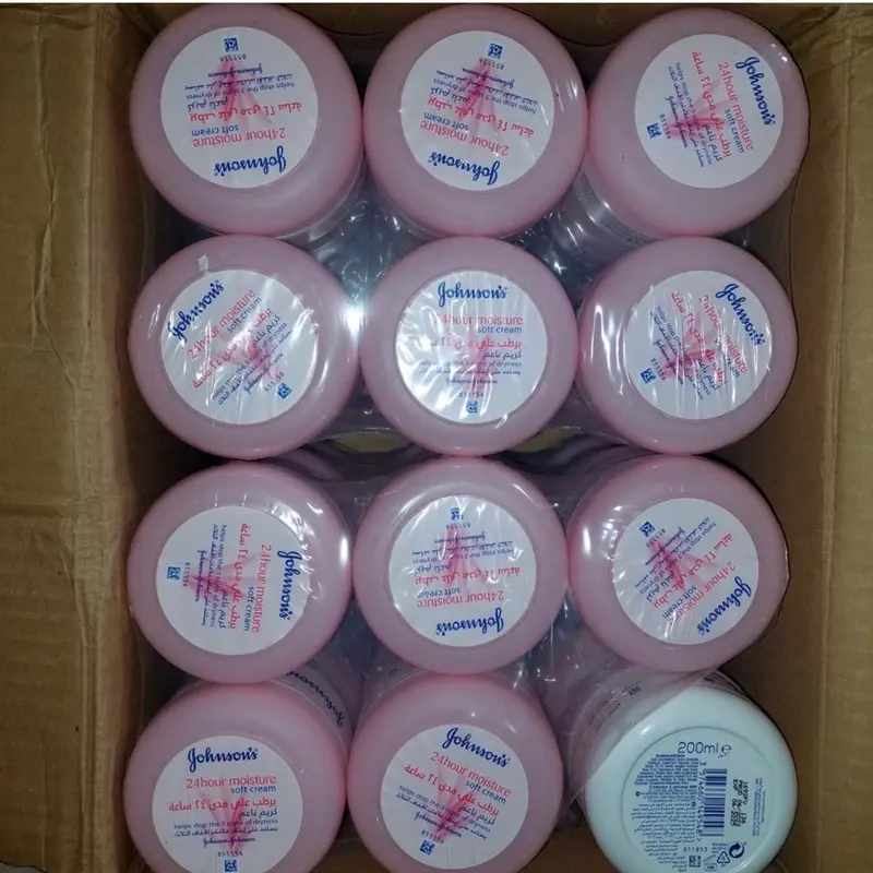 Johnson's 24 Hour Moisture Soft Cream 200ML Kulit 2