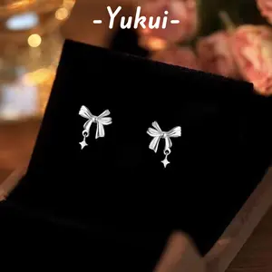 [Yukui]Anting Bintang Berwarna Perak untuk Wanita dan Mahasiswa serta Anting Ikatan Simpul B199