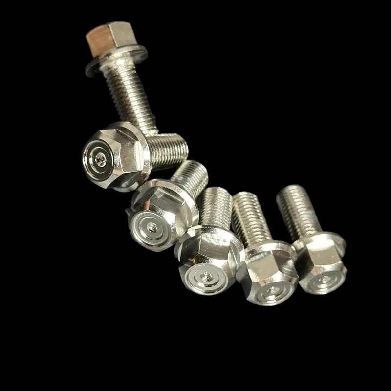Ốc trụ Thái 6li-8li-10li đủ size dài ngắn găng đủ vị trí trên xe , chất liệu inox 304 Phụ Tùng 1