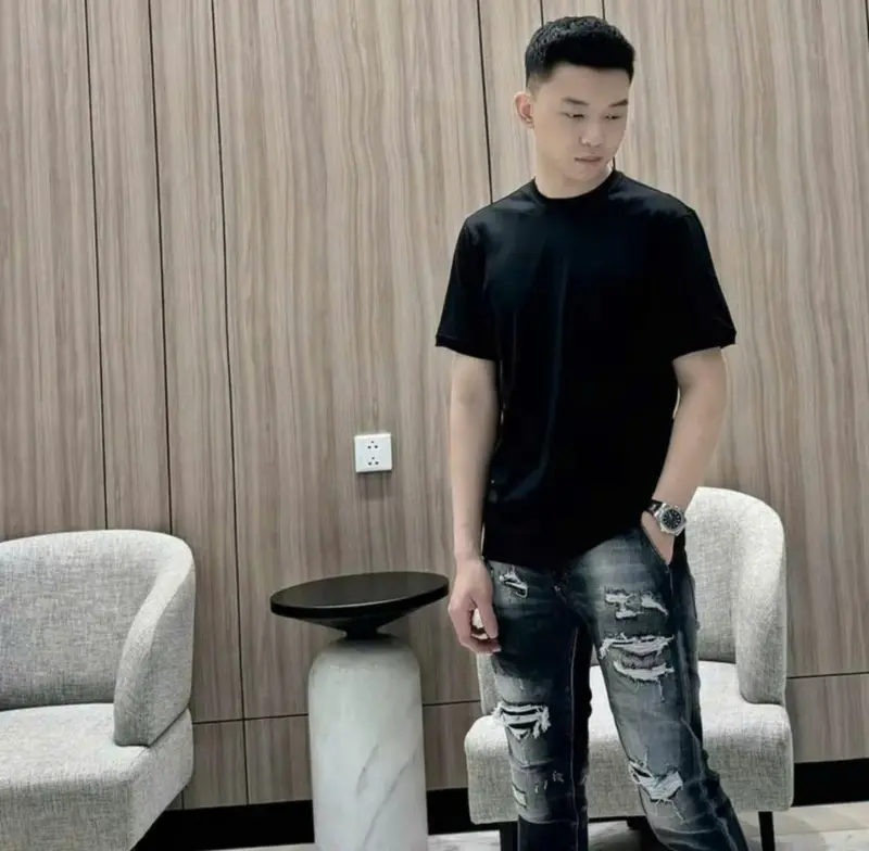 Áo thun nam cổ tròn phông trơn cộc tay mẫu mới combo quần short - Menswear 2