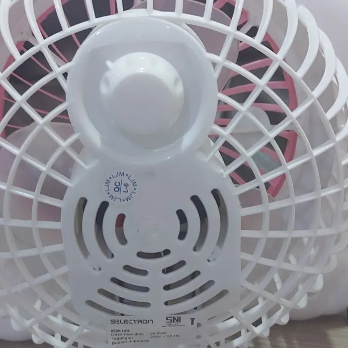 Kipas Angin Hello kitty 10 inch Selectron 102H 10"/25cm 2 Kecepatan Berstandard SNI - Bergaransi 3