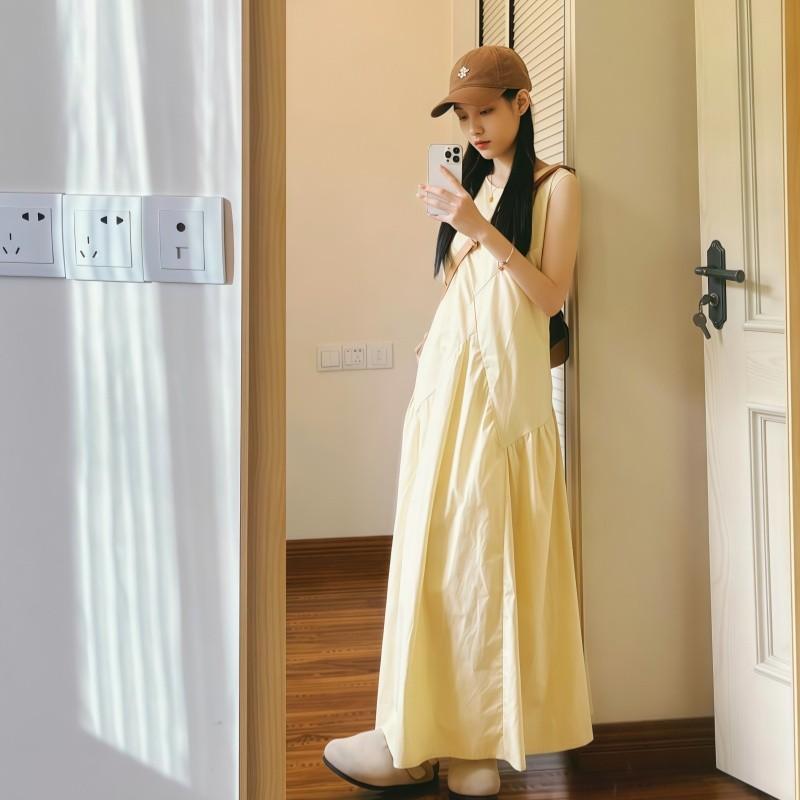 Product Introduction of Váy đi biển trễ vai Đầm bigsize nữ Váy dài Mùa hè Áo ba lỗ không tay váy liền hai dây màu vàng váy dài khí chất mùa hè cho nữ 3