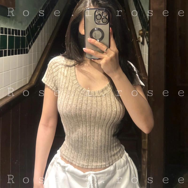[ A05 ] Áo croptop cổ tròn vải len lông