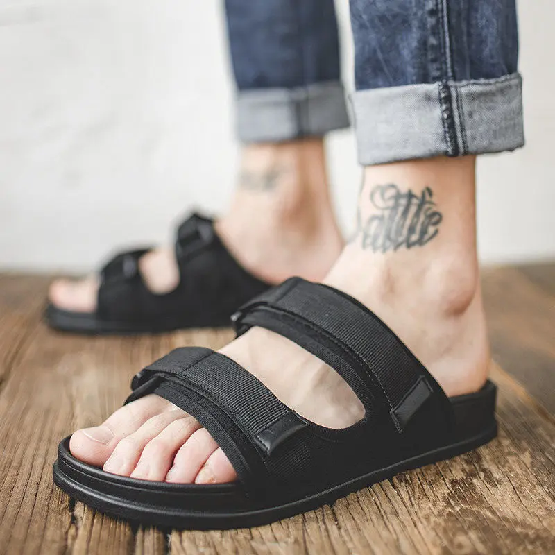 Men's Sandals Summer Outdoor Wear 2025 New Cheap Beautiful Trendy Non-Slip Soft Bottom Driving Dual-Use Leisure Couple Beach Slippers