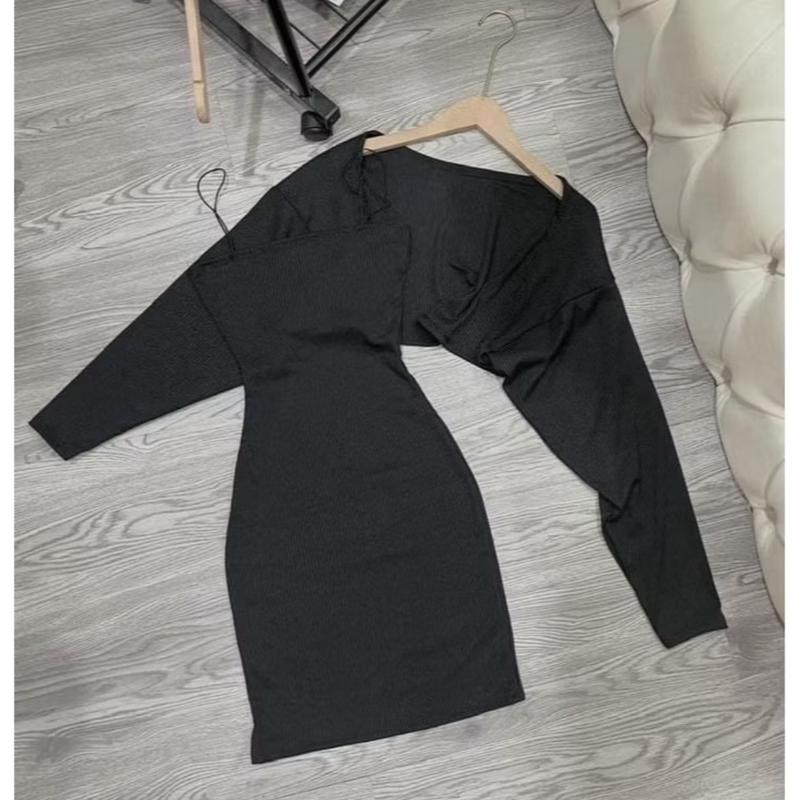 Đầm body 2 dây phom ngắn kèm áo khoác chất thun gân thích hợp mặc đi làm đi chơi phù hợp với mọi phong cách size dưới 54kg mã pv70