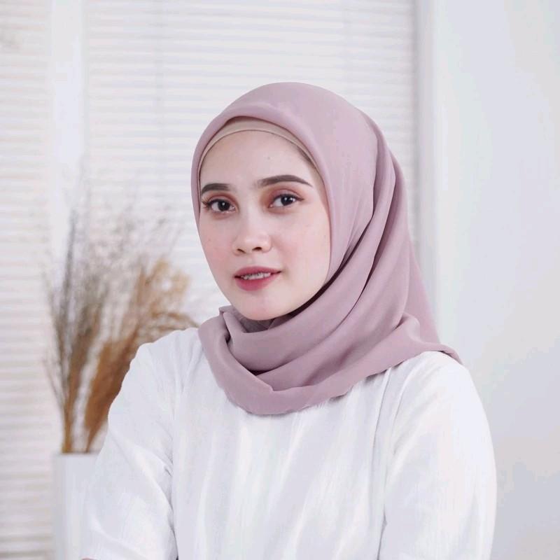 Segiempat bella square polycotton premium Kerudung 8