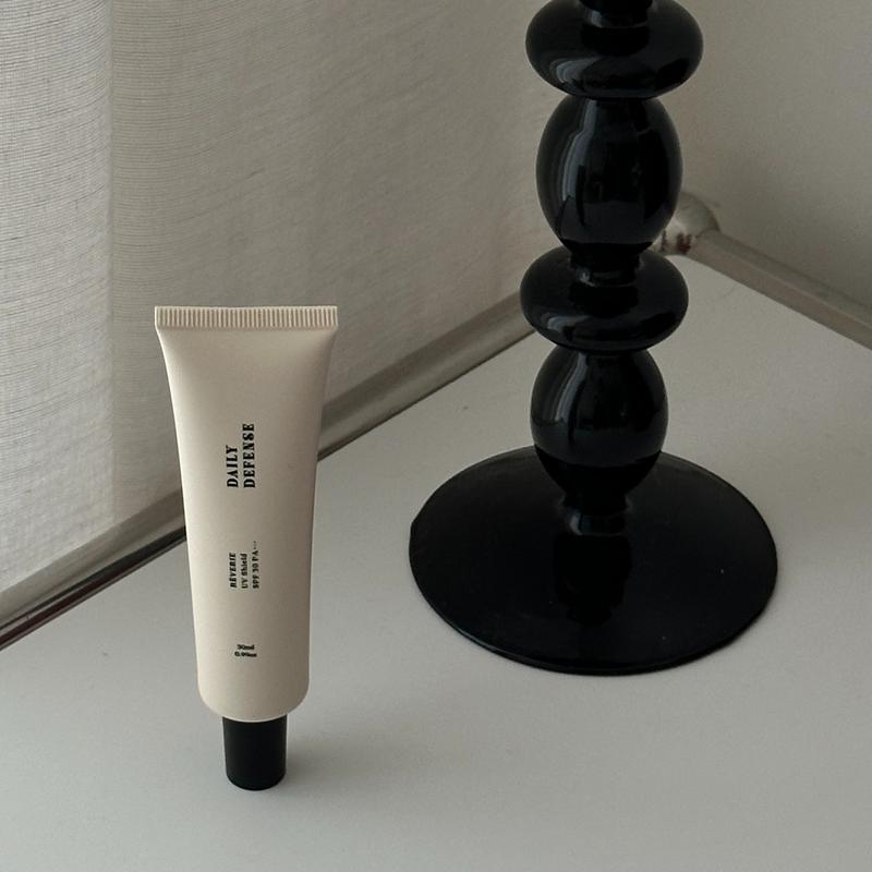Reverie Daily Defense UV Shield SPF30 PA+++ | 2-in-1 Sunscreen - TikTok ...