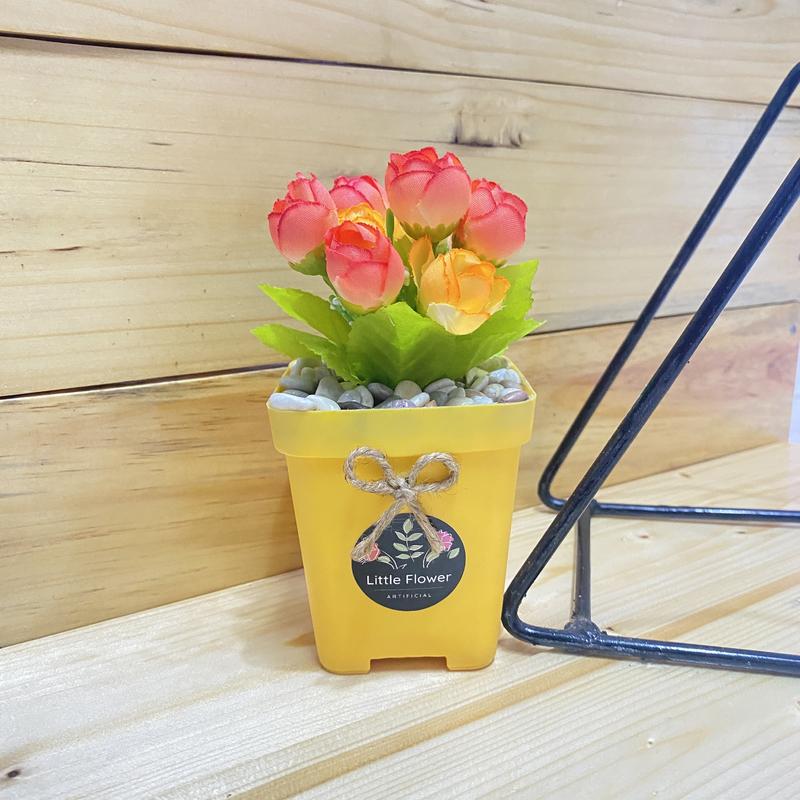 bunga artificial terlaris Tulip Mini Dekorasi Ruangan (Artificial) bunga dan pot 0