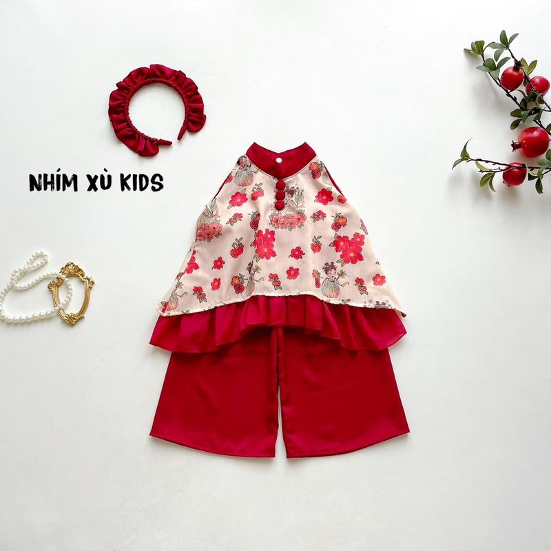 4-28kg Sét Yếm Hoa Đỏ NHÍM XÙ KIDS Cho Bé Gái 1 Tuổi Đến 8 Tuổi S033