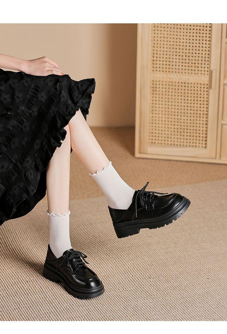 Product Introduction of Genuine Leather Loafers for Women 2024 Spring and Autumn New Soft Sole Thick Sole Lace-up Retro Single Shoes Versatile British JK Small Leather Shoes Women 16