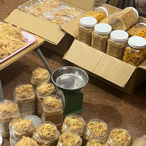 Chà bông heo Ánh Hồng