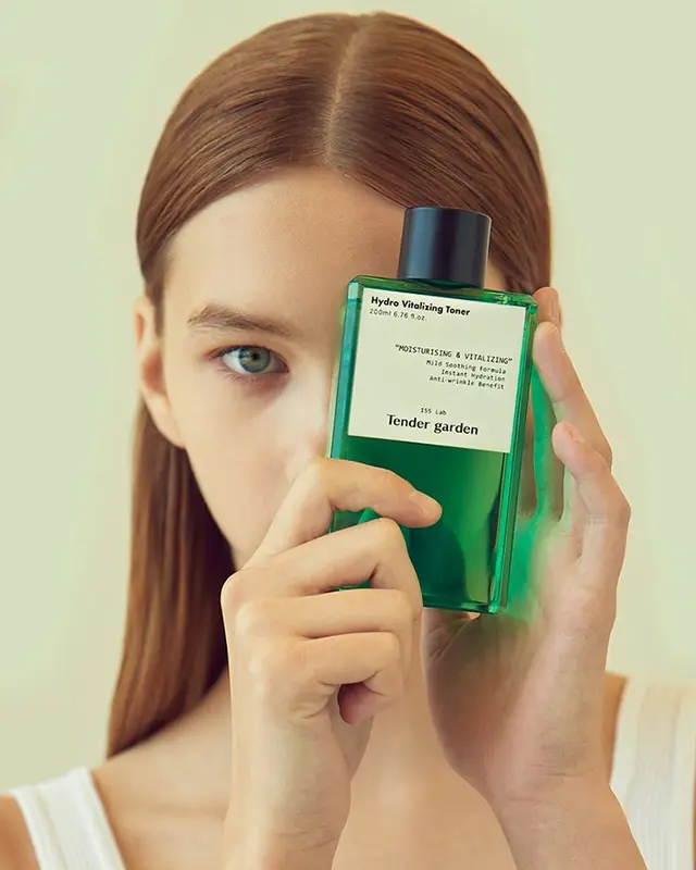 [QUÀ TẶNG KHÔNG BÁN] Nước Cân Bằng Da Tender garden Hydro Vitalizing Toner 200ML Skincare dưỡng da 4