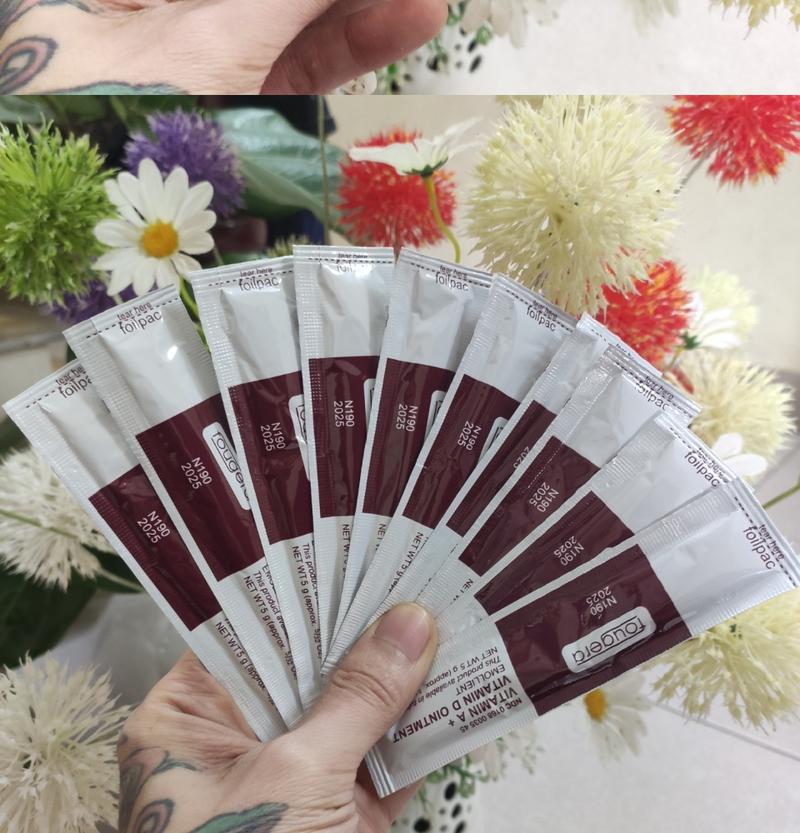 Product Introduction of Dưỡng Da Vitamin A&D Fougera dùng sau Xăm Hades Tattoo 5