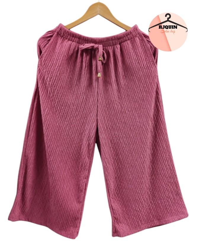 Product Introduction of 3/4 Square Tokong For Women.With Two Side Pocket, Fit 26"to 36"waistline. Womenswear Bottom Full Garterized, Stretchable Fabric 12
