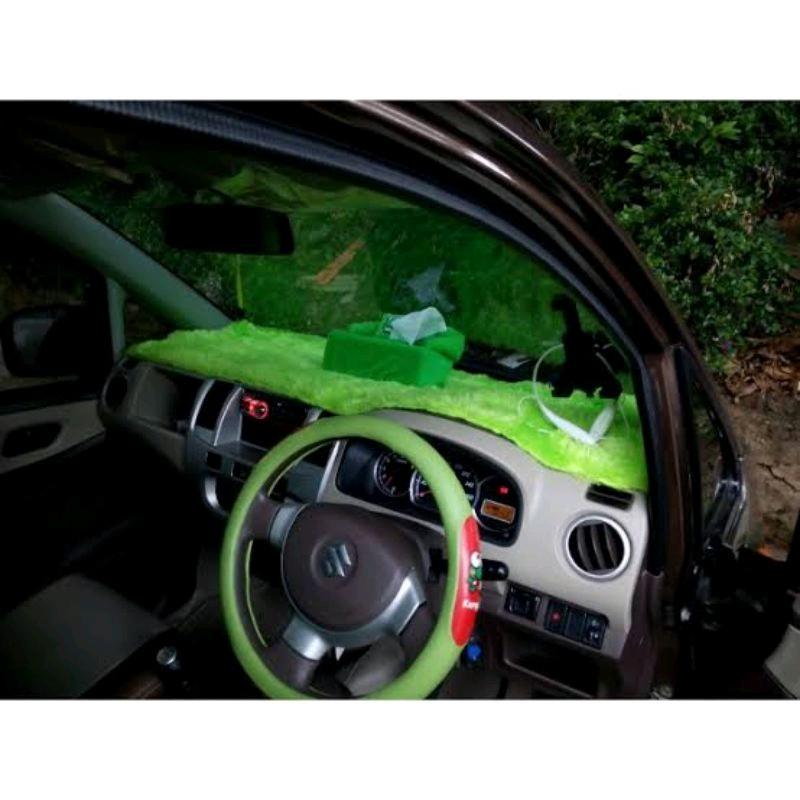 Karpet Bulu Dashboard Mobil Universal (Bulu Rasfur) Car 2