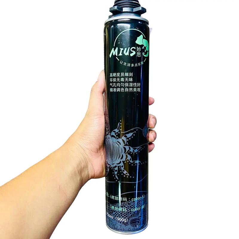 Bình xịt foam Mius xốp nở tạo bố cục, layout cho hồ cá cảnh