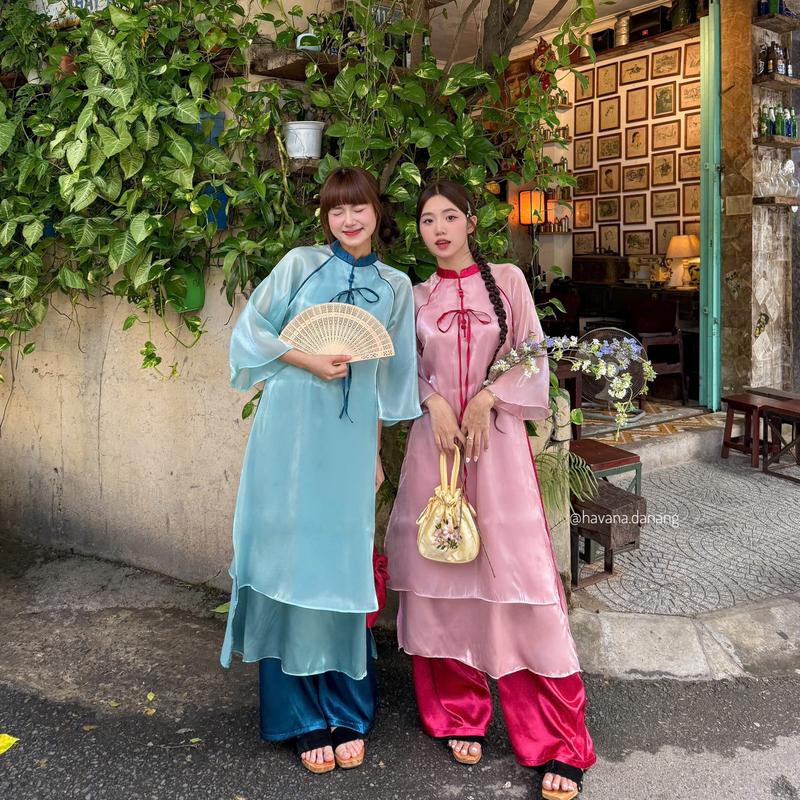 Áo dài voan tơ KINH NGỌC 4 tà phối tâm kết cúc ngọc kèm quần phi bóng HAVANA AD111