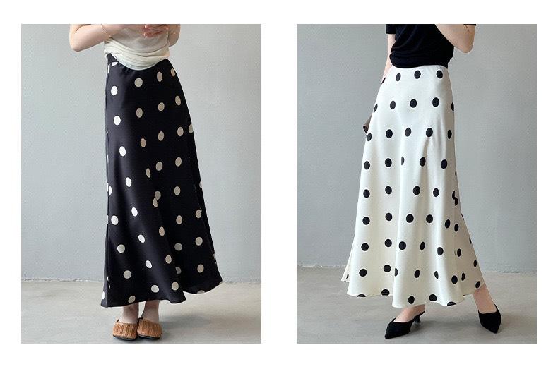 Product Introduction of Chân váy satin thiết kế dáng A với lưng thun màu đen tinh té và co giãn nhiều đến 80cm 18