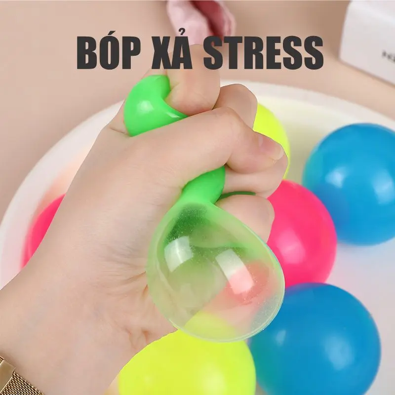 Bóng ném dính tường dạ quang phát sáng 6cm chơi vui xả stress 2