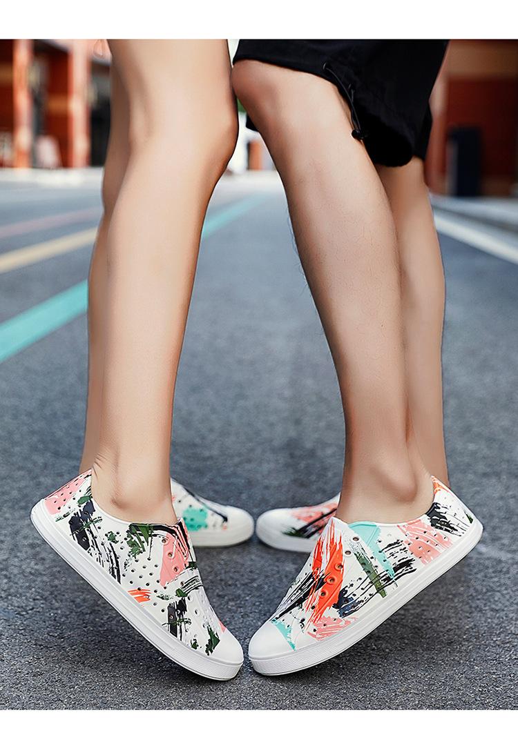 Product Introduction of Summer Bambootune Hole Shoes Couple Graffiti Men's and Women's Casual Closed Toe Wading Outdoor Beach Breathable Sandals 6