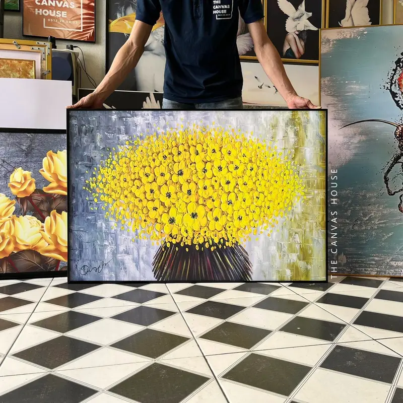Tranh in Canvas Khóm Hoa Vàng (Hình thật tại xưởng - Đã có khung, móc, đinh treo) - The Canvas House Treo Tường 1