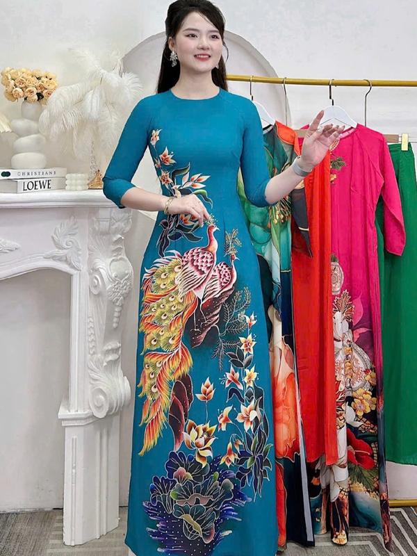 DU XUÂN RẠNG RỠ–SALE 40% siêu phẩm Áo Dài Lụa In Chim Công Rực Rỡ 6D – thiết kế sang trọng, tôn dáng, giúp bạn tỏa sáng mọi lúc mọi nơi! 0