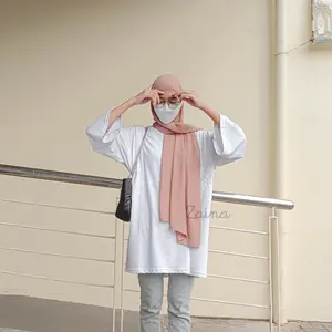 Viola T-Shirt Oversize Lengan 3/4 Busui Friendly Bukaan Samping / Kaos Menyusui