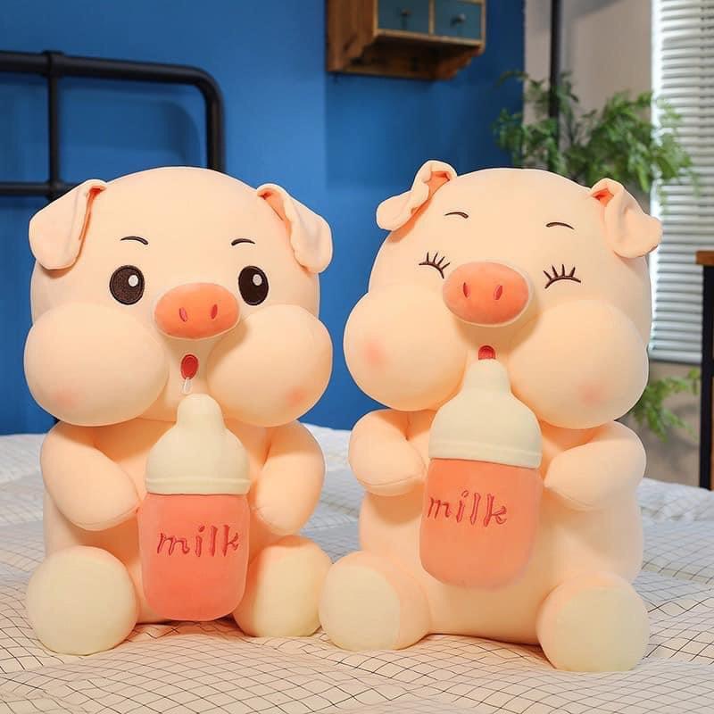 GẤU BÔNG HEO ÔM BÌNH SỮA 60CM CON HEO NGỒI ÔM BÌNH SỮA ĐÁNG YÊU Thú Bông Thú Nhồi Bông Toy Đồ Chơi
