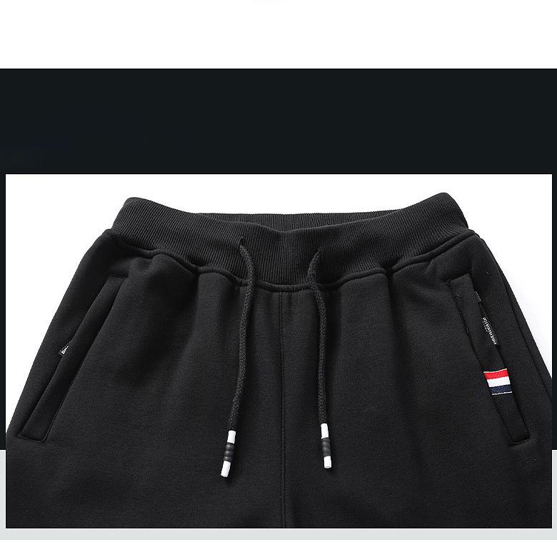 Quần Jogger Nam Nữ Trơn Basic Chất Vải Da Cá Phong Cách Thể Thao Cá Tính Năng Động 4