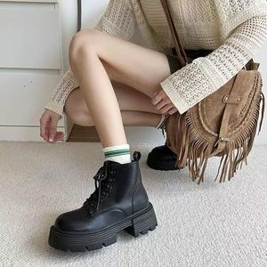 POPIONEER 韓国風のマーチンブーツ レディース 2025年新作 早期秋 シングルブーツ インス 英風 多用途 厚底 ショートブーツ 小さい人向け