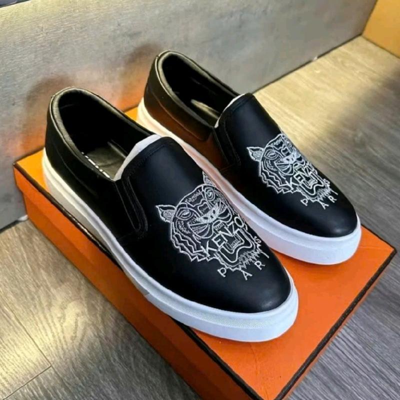 Giày Lười Nam Boy Phố Slipon Thời Trang Thêu Mặt Hổ Sắc Nét Hottrend So Cool - Full Size - Shoes 1