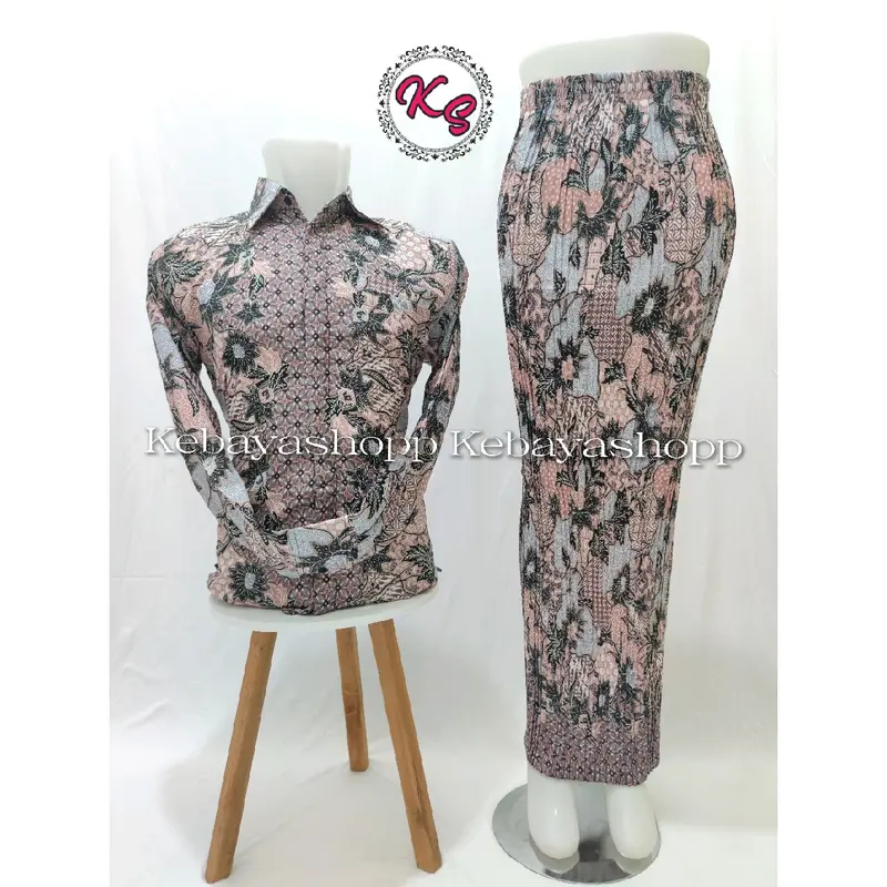 couple kemeja batik panjang dan rok plisket batik Baju Kancing Katun Kondangan Lembut Seragam Wanita Pasangan 2