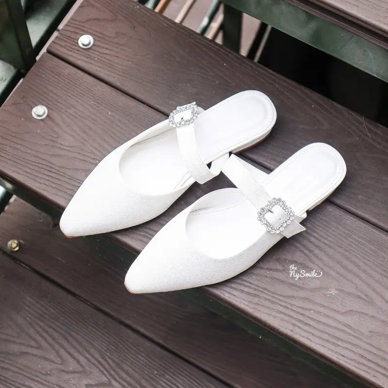 Dép sục nữ khóa vuông trendy , sục mũi nhọn - THENYSMILE - JICKI 6