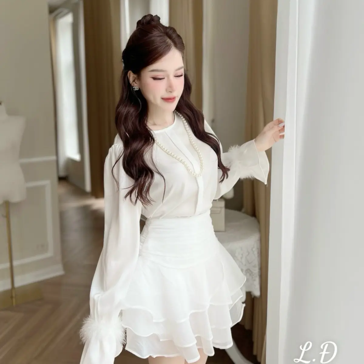 Pink Girls - Set tơ lụa phối tay lông