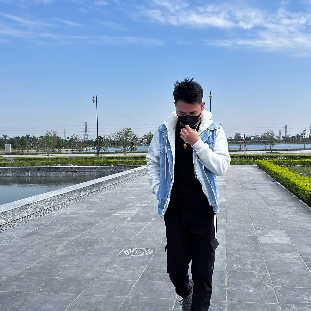 ÁO BÒ PHỐI NỈ STYLE CÁ TÍNH CHO CẢ  VÀ NỮ MẶC ĐI HỌC ĐI CHƠI. ĐỒ ĐÔI HOT MÙA ĐÔNG 2024  MENSWEAR DENIM ÁO   NỮ Có Túi Jacket áo dg Kem
