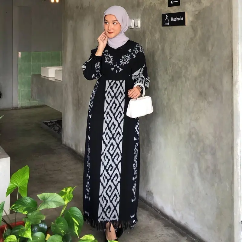 DRESS GAMIS Wanita muslim kekinian - baju tenun dres gamis motif toraja - DGS001 Kain Panjang alana  dress 0