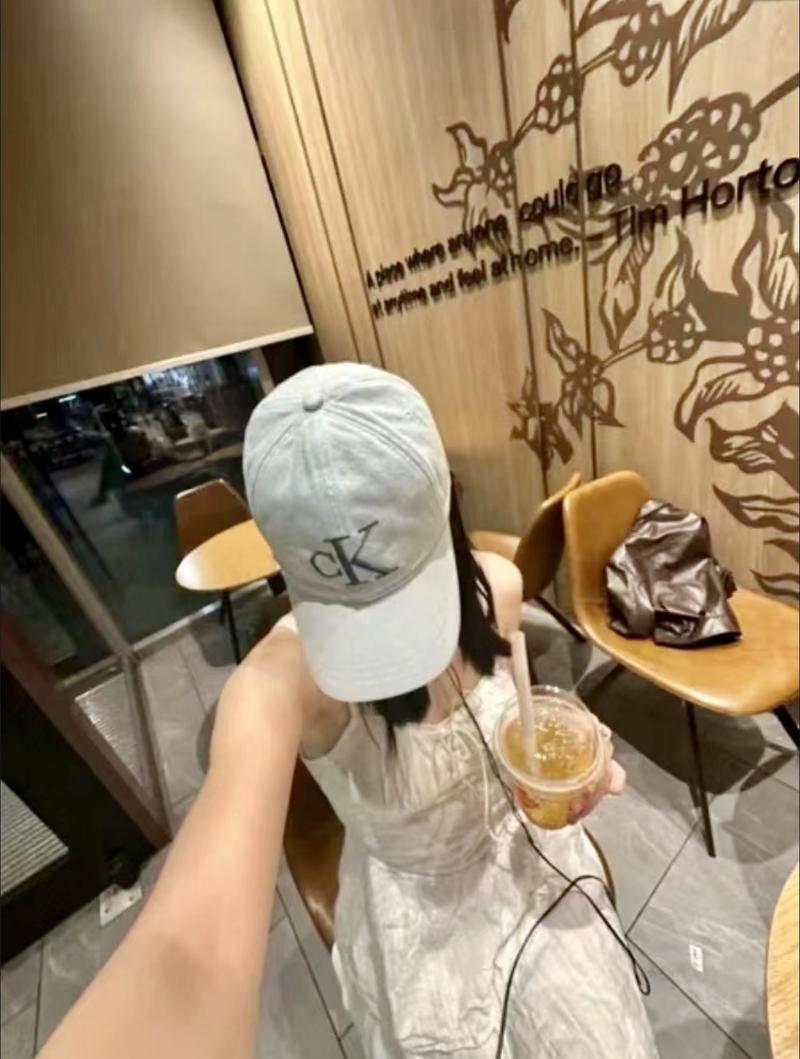 Product Introduction of Mũ Bóng Chày Mũ Lưỡi Trai, Phong Cách Cổ Điển Mới, Chất Liệu Denim Làm Cũ, Có Thêu Chữ, Mũ Lưỡi Trai Nóng Bỏng, Thích Hợp Cho Nam Và Nữ 3