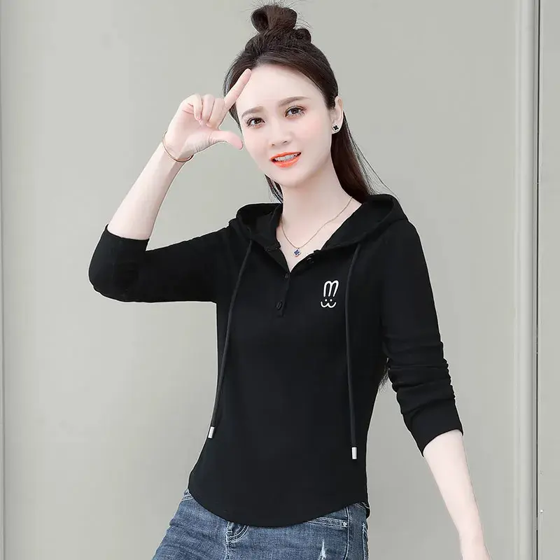 Fashionable Slim Hooded Sweater Women's Small Top 2024 New Age-Reducing Spring and Autumn Long-Sleeved T-shirt Young Top