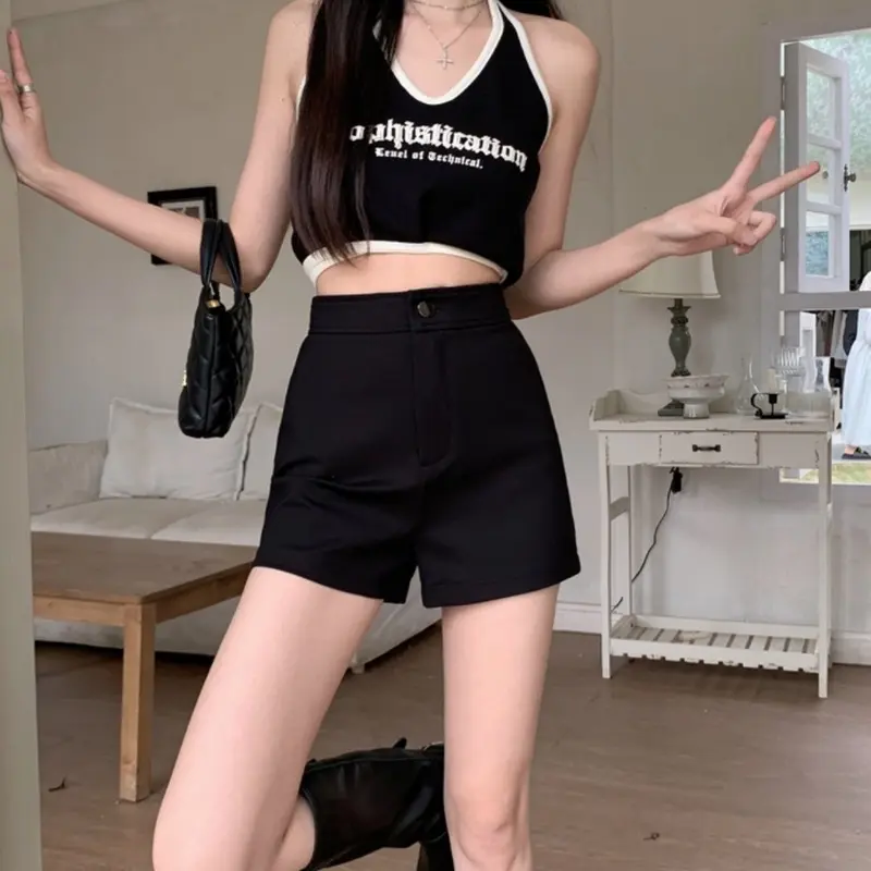 ComBo 2 Quần short nữ lưng cao dáng ôm đùi ngắn . chất vải Umi Hàn co giãn mặc tôn dáng - Được thiết kế 1 khuy trước quần Đen Trắng Women Pants 6