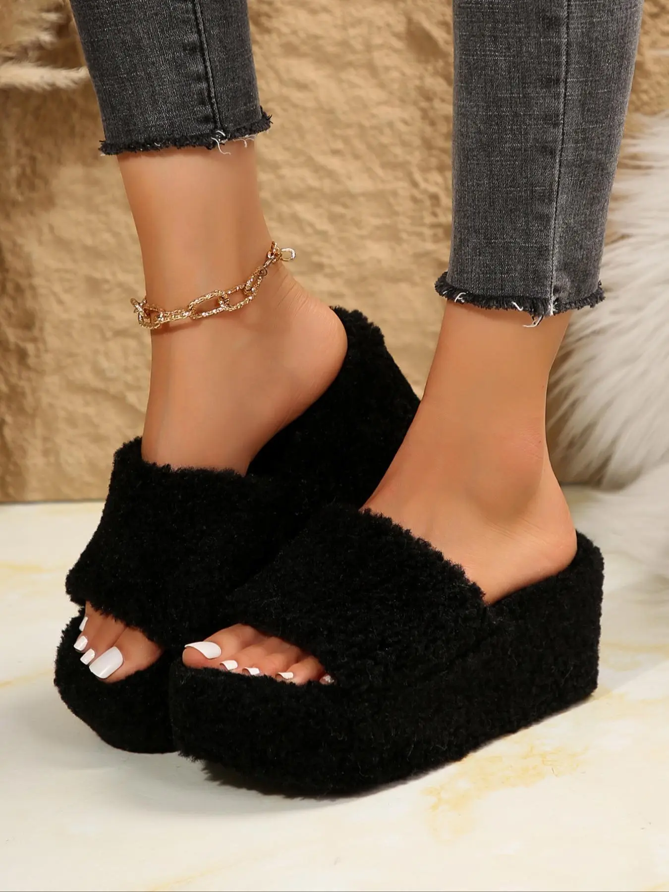 Women's Solid Color Fluffy Plush Slippers, 2024 New Style Casual Soft Comfortable Home Slippers, Warm Slippers for Indoor & Outdoor Use for Fall & Winter