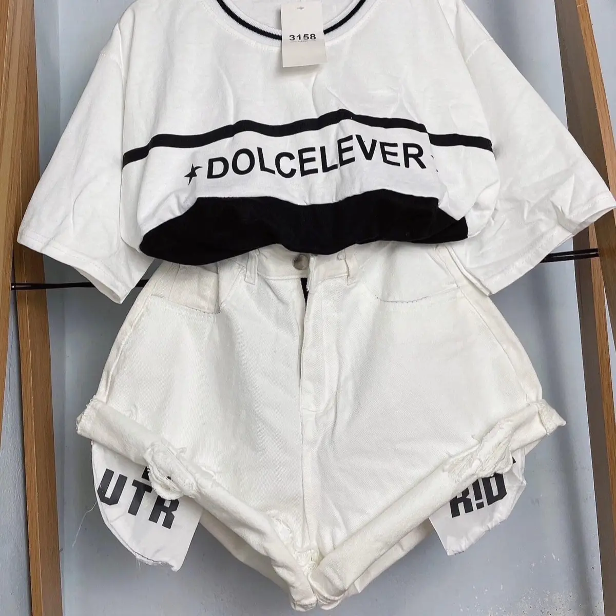 Set bộ đùi aoa thun celever mix quần jean đắp chữ